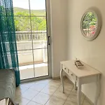 Daire Aegean Whispers House