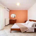Aegean Whispers House شقة بساليدي